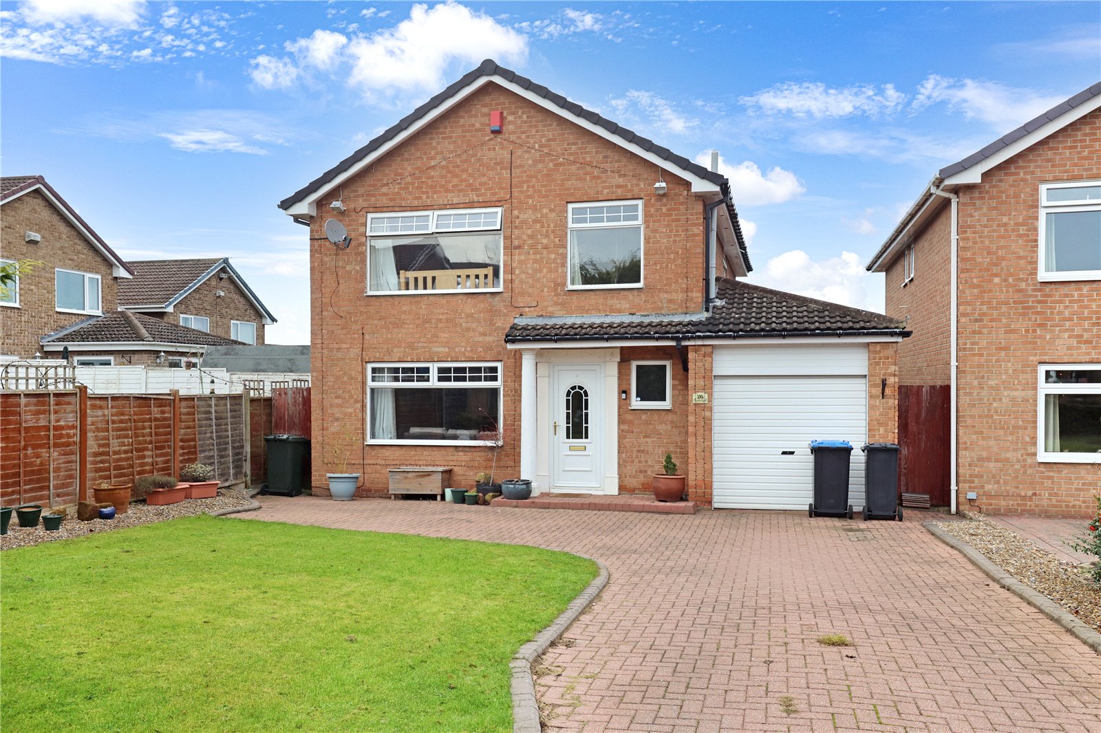 4 bed house for sale in Levington Wynd, Nunthorpe  - Property Image 1