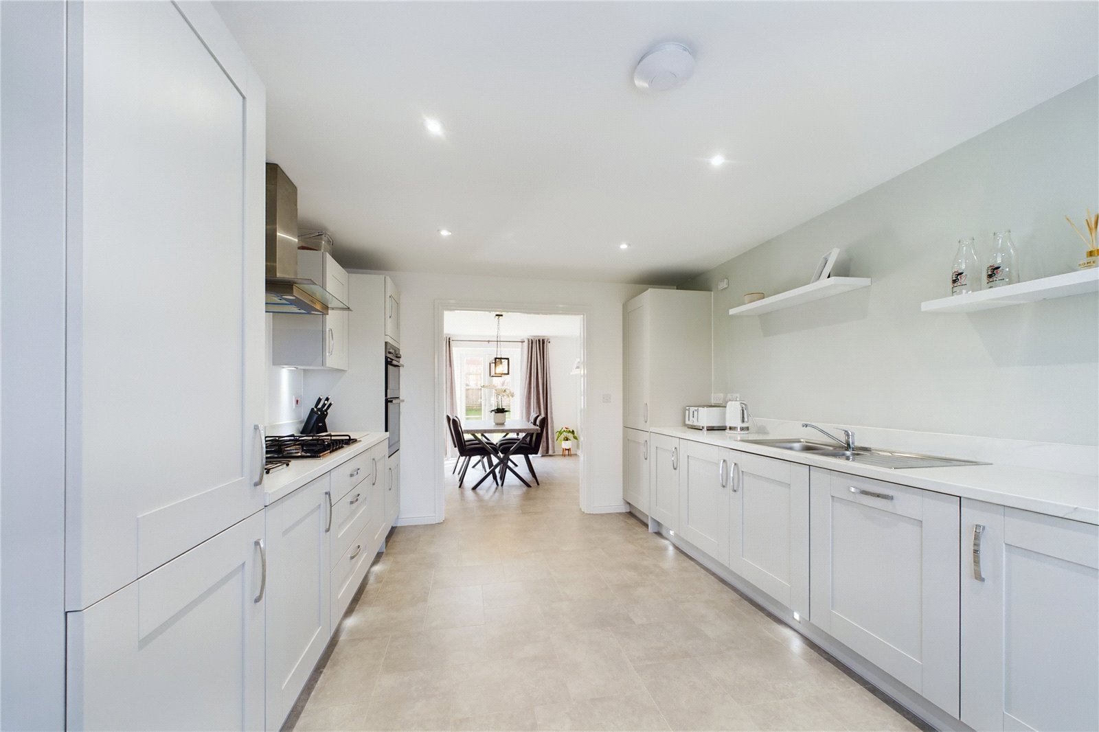 4 bed detached house for sale in Siskin Close, Guisborough  - Property Image 4