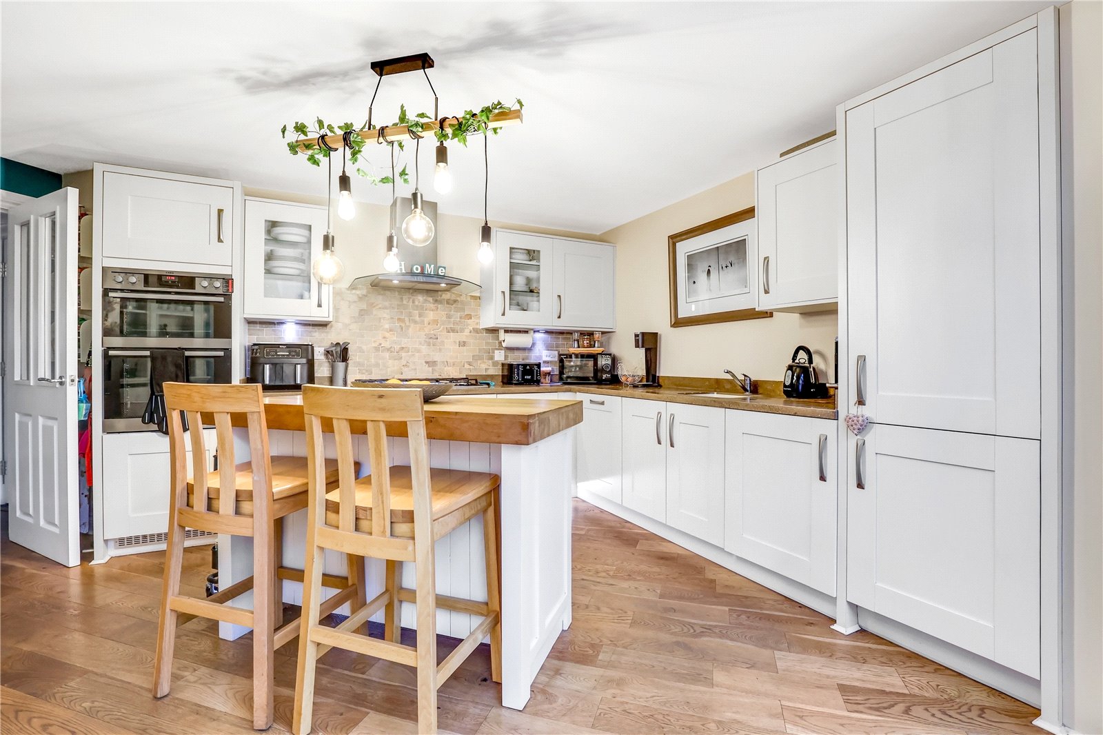 4 bed house for sale in Village Green View, Nunthorpe  - Property Image 3