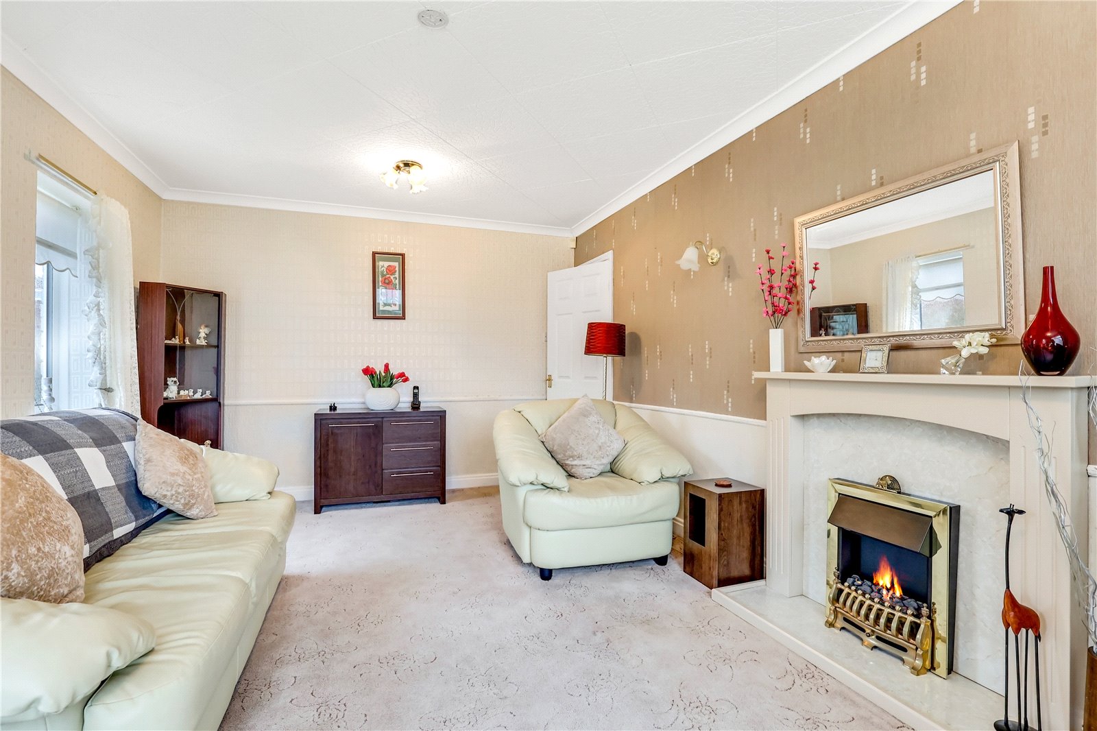 3 bed bungalow for sale in Laburnum Road, Ormesby  - Property Image 3