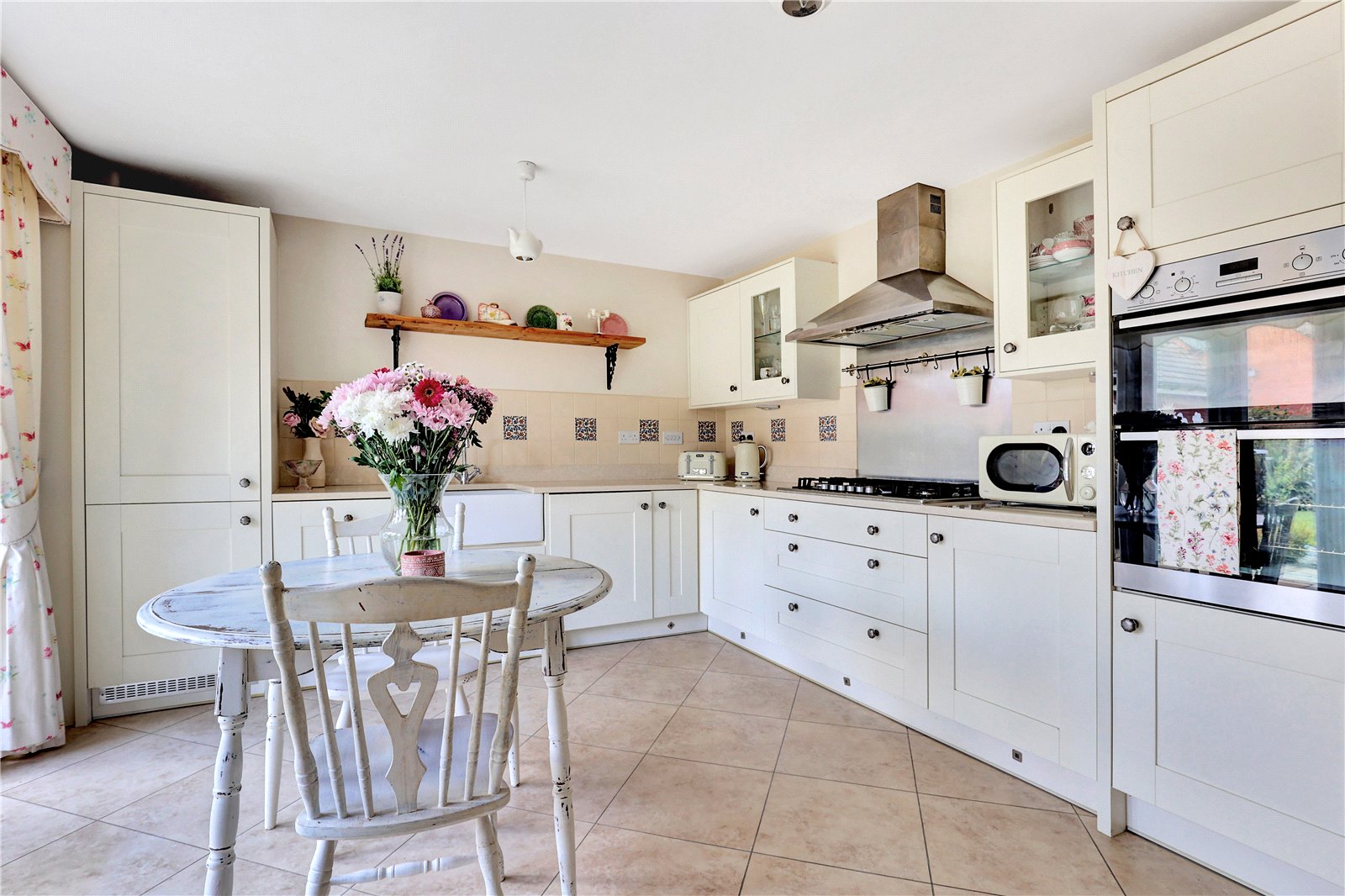 4 bed house for sale in The Village Green, Nunthorpe  - Property Image 5