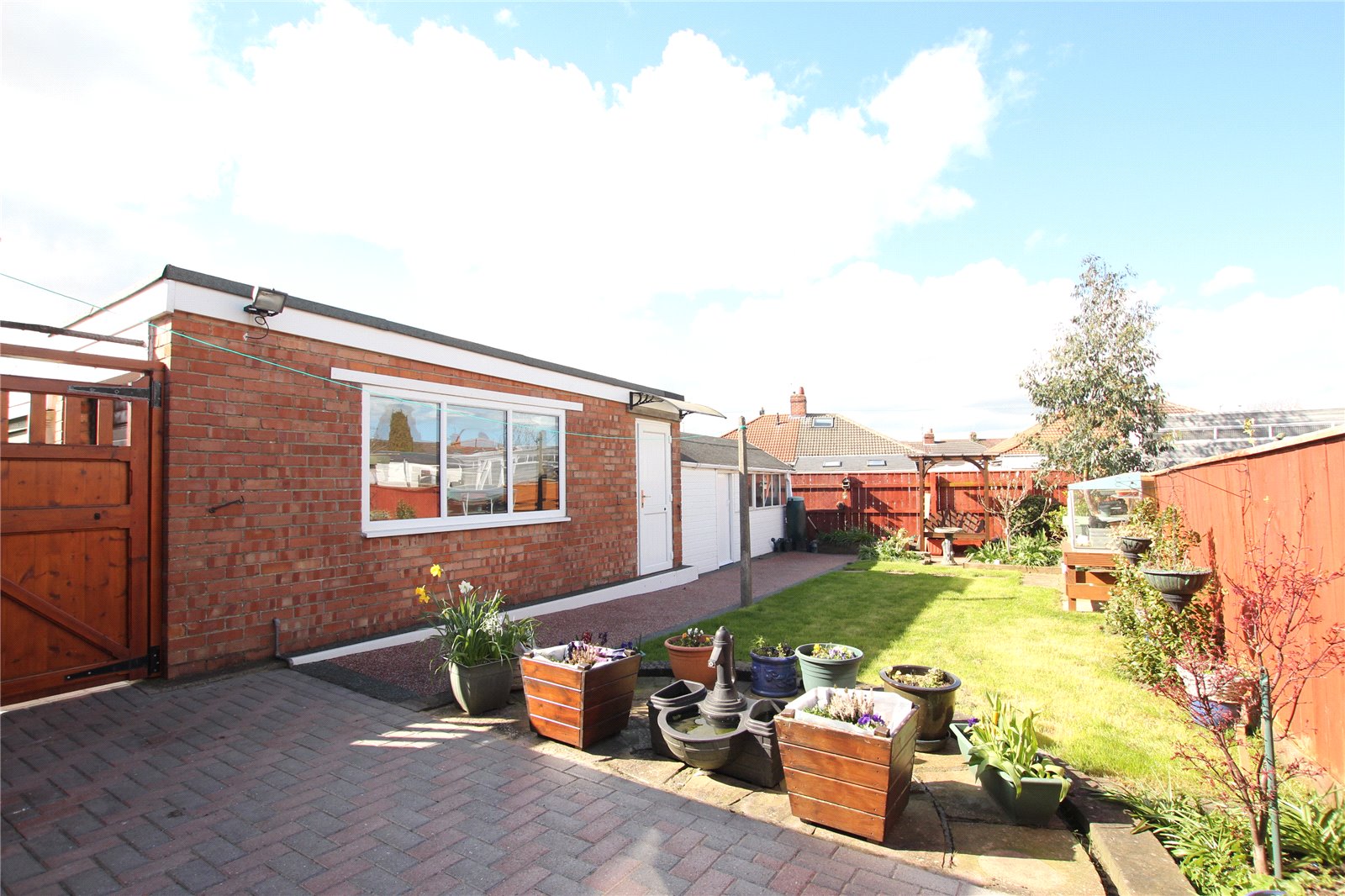 3 bed bungalow for sale in Somerville Avenue, Ormesby  - Property Image 13