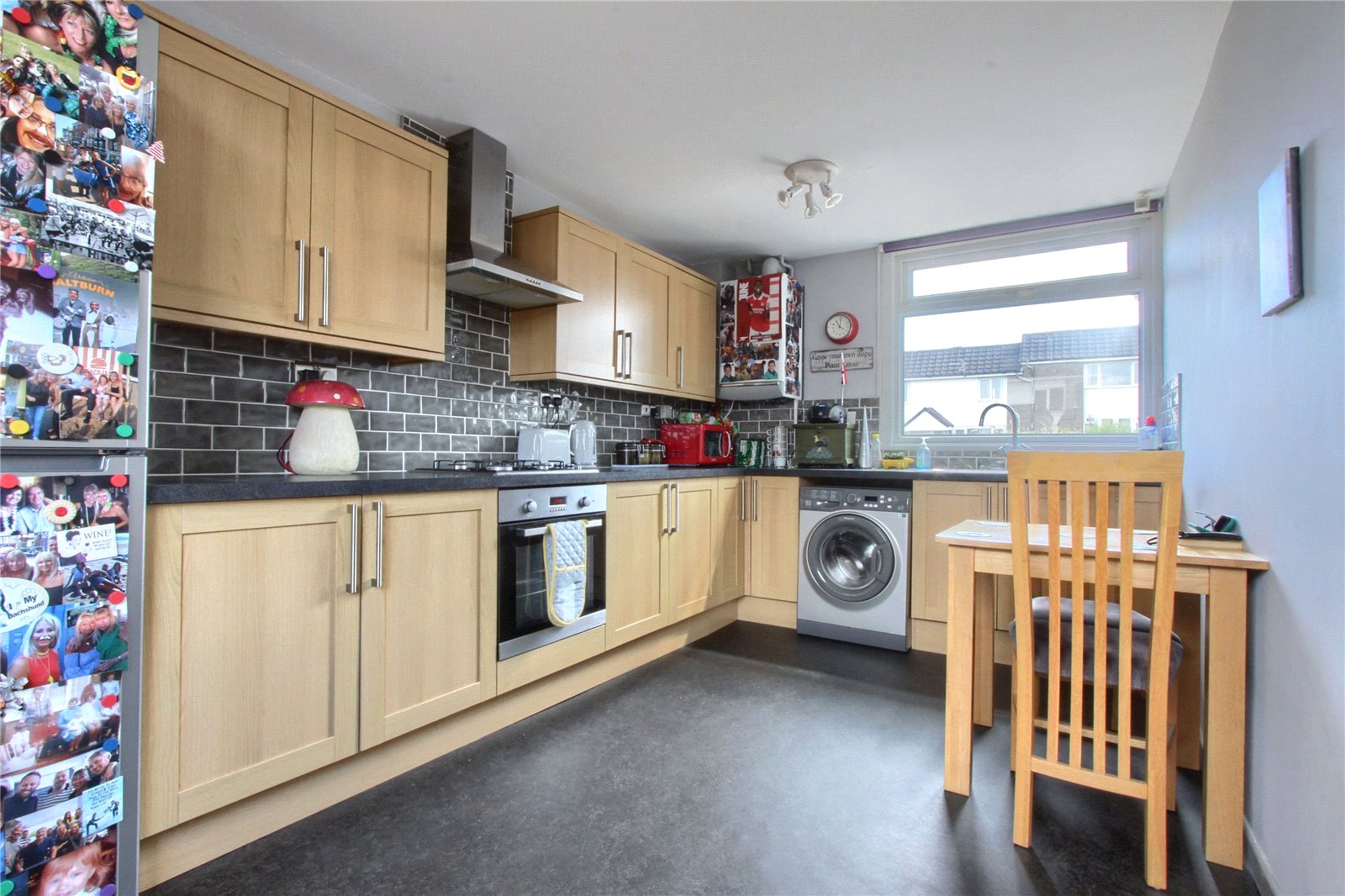 3 bed house for sale in Birchtree Close, Ormesby 1