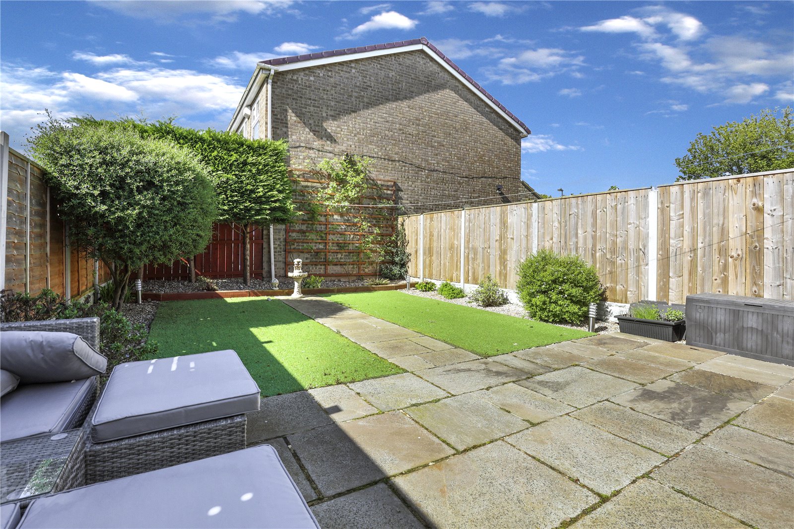 3 bed house for sale in Keighley Avenue, Marton Manor  - Property Image 2