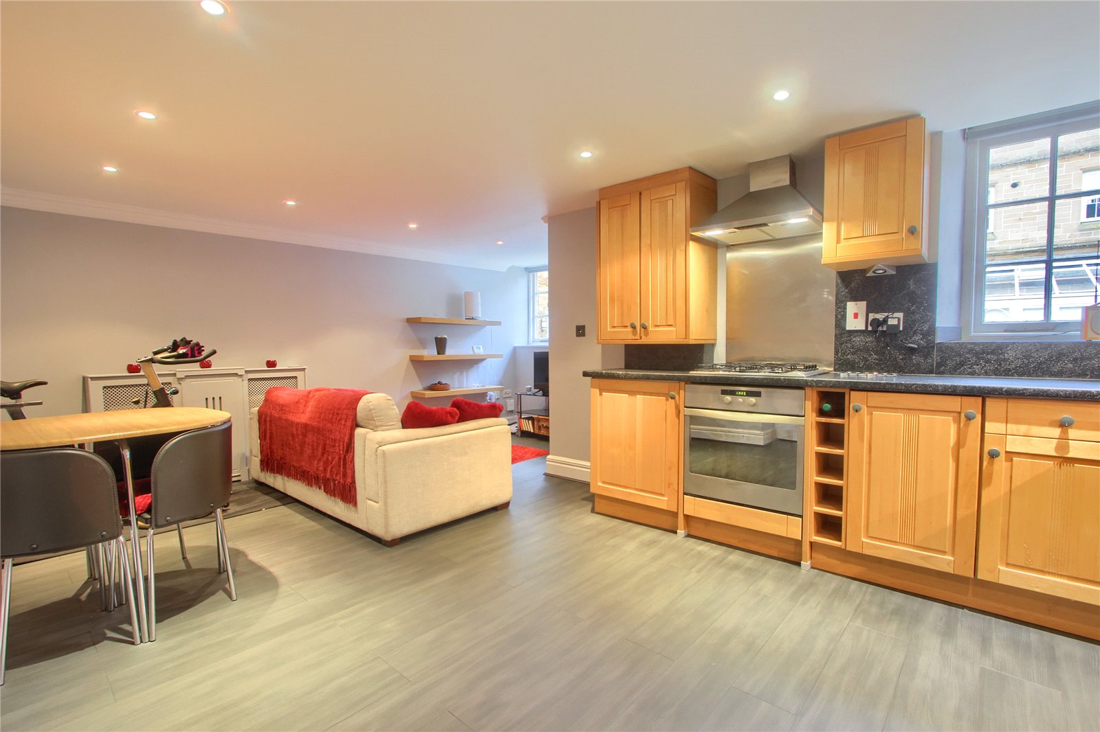 1 bed apartment for sale  - Property Image 4