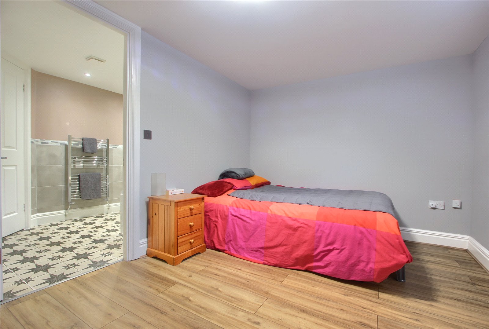 1 bed apartment for sale  - Property Image 6