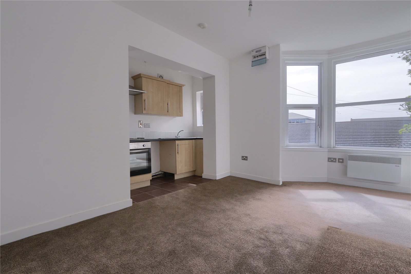 Apartment to rent in Coatham Road, Redcar 1