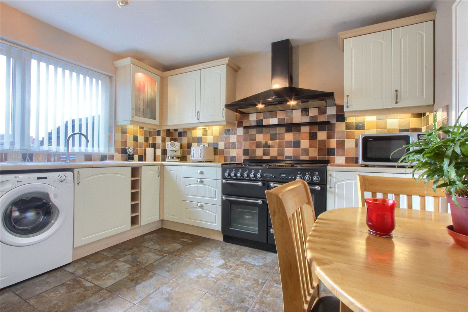 3 bed house for sale in Woodcock Close, Bankfields  - Property Image 2