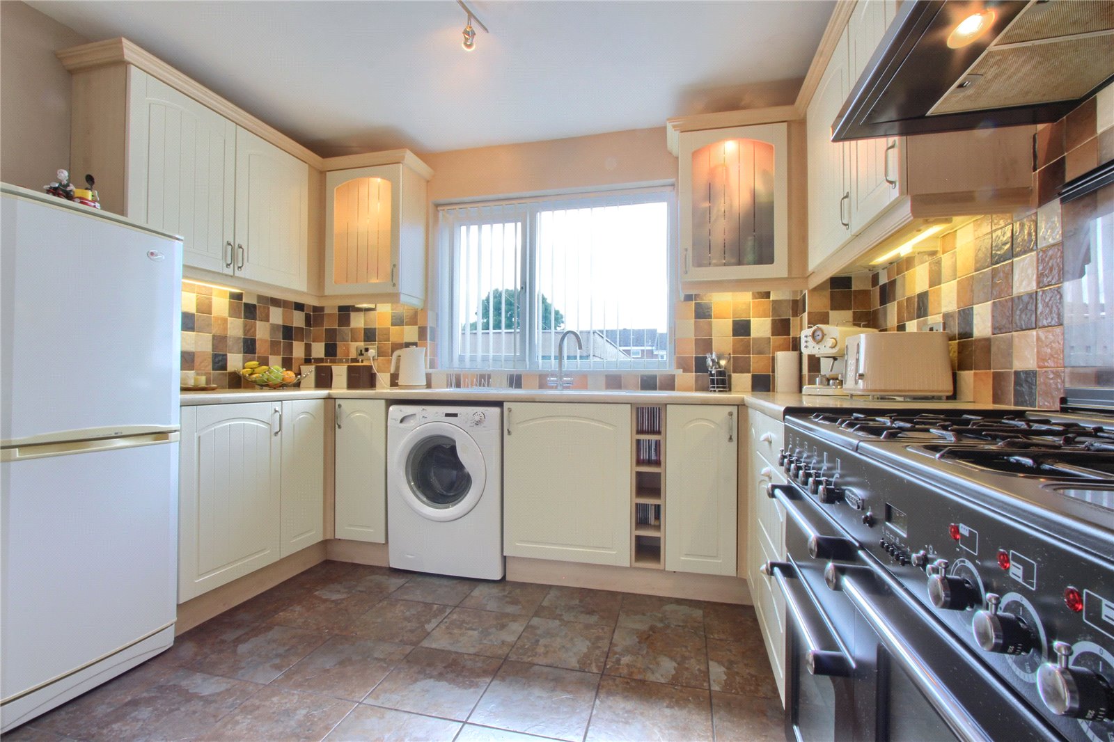 3 bed house for sale in Woodcock Close, Bankfields  - Property Image 4