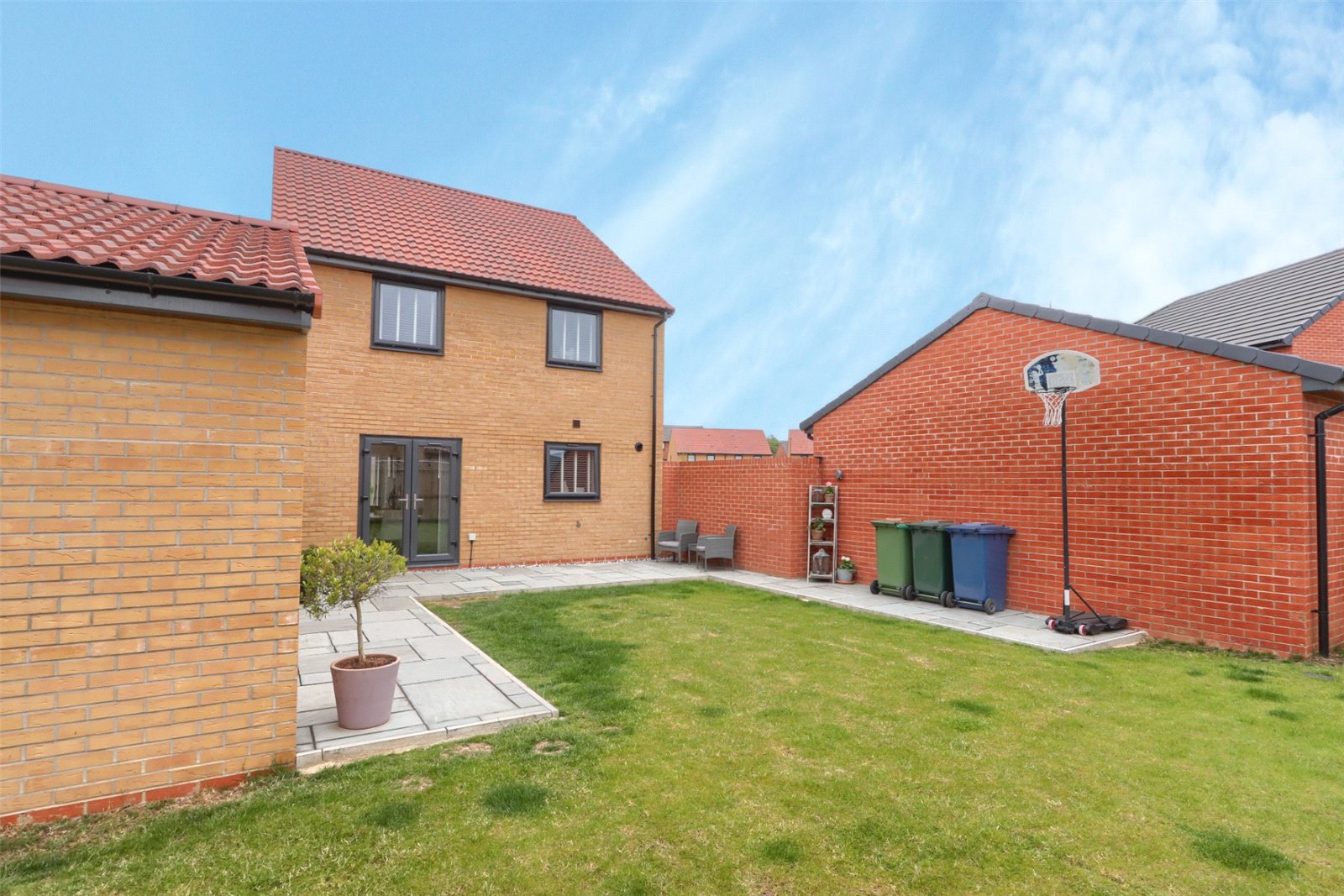 4 bed house for sale in Poppy Close, Redcar  - Property Image 10