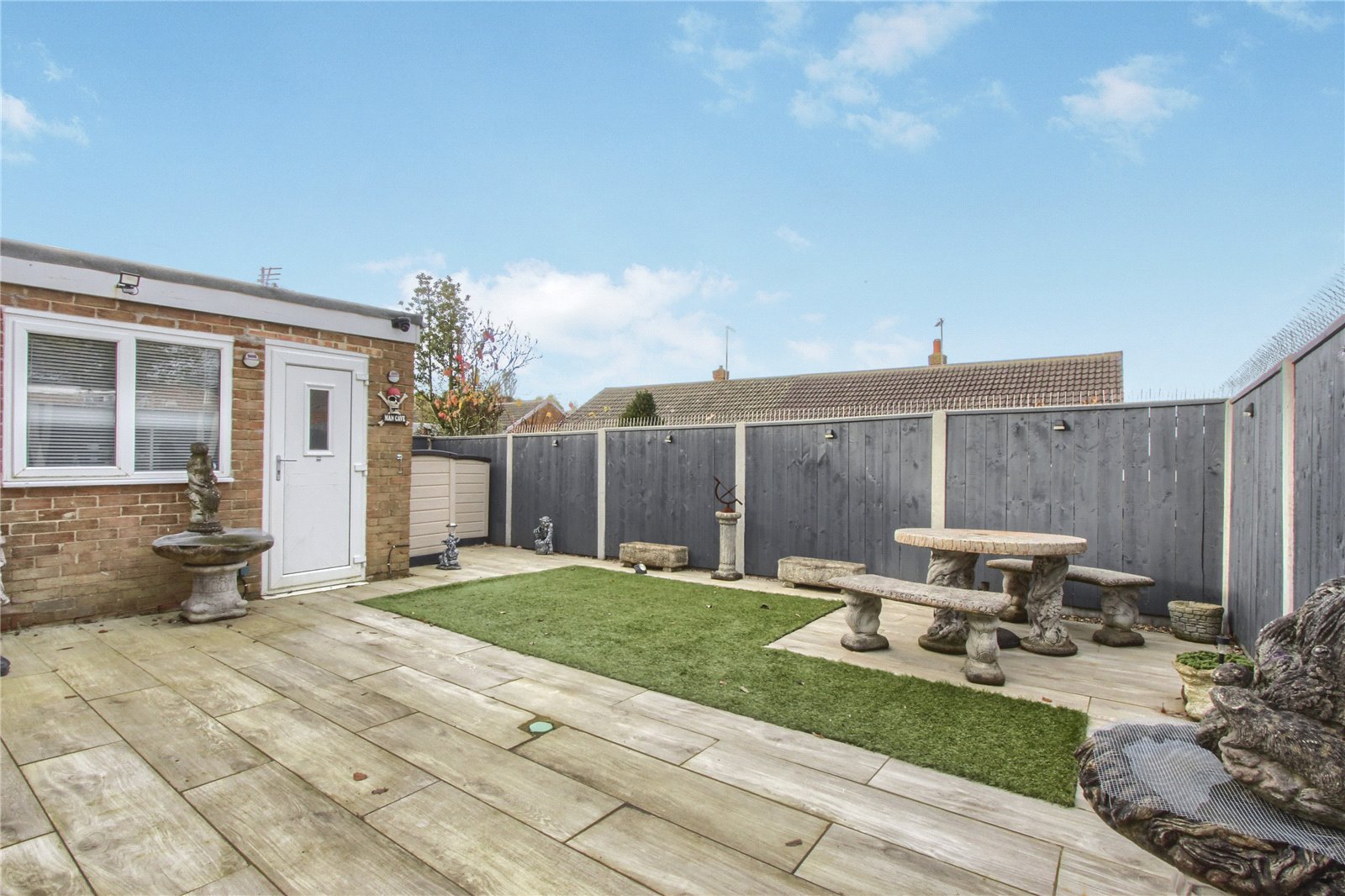 2 bed bungalow for sale in Greenside, Normanby  - Property Image 8
