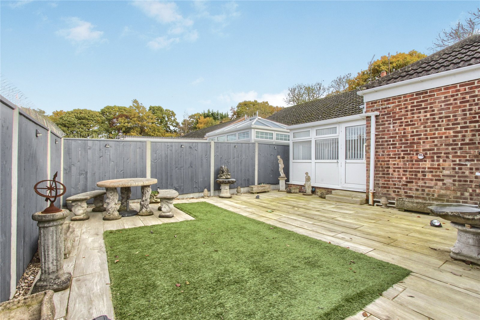 2 bed bungalow for sale in Greenside, Normanby  - Property Image 9