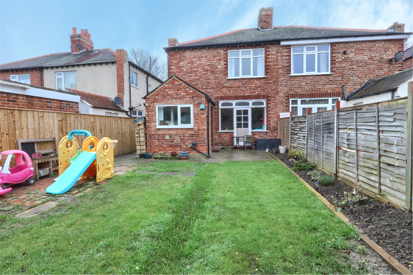 3 bed house for sale  - Property Image 19