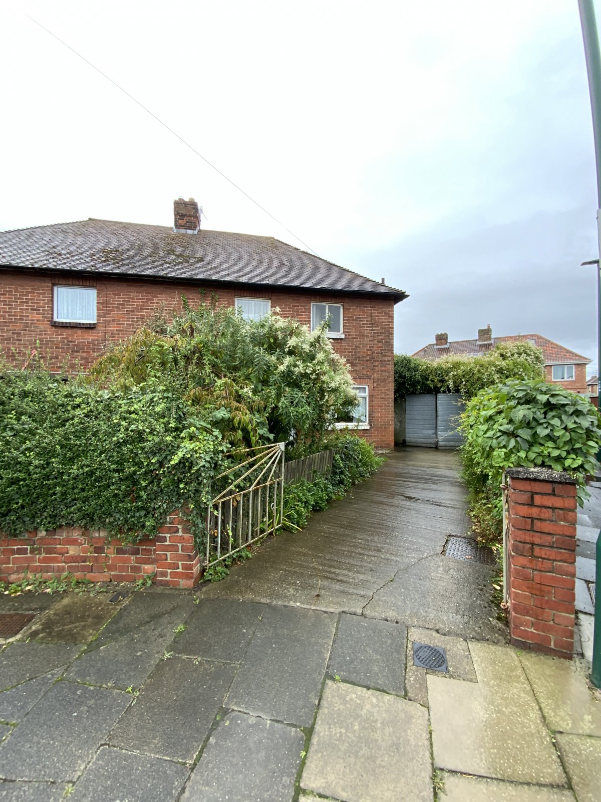 3 bed house for sale in Kildale Grove, Redcar - Property Image 1