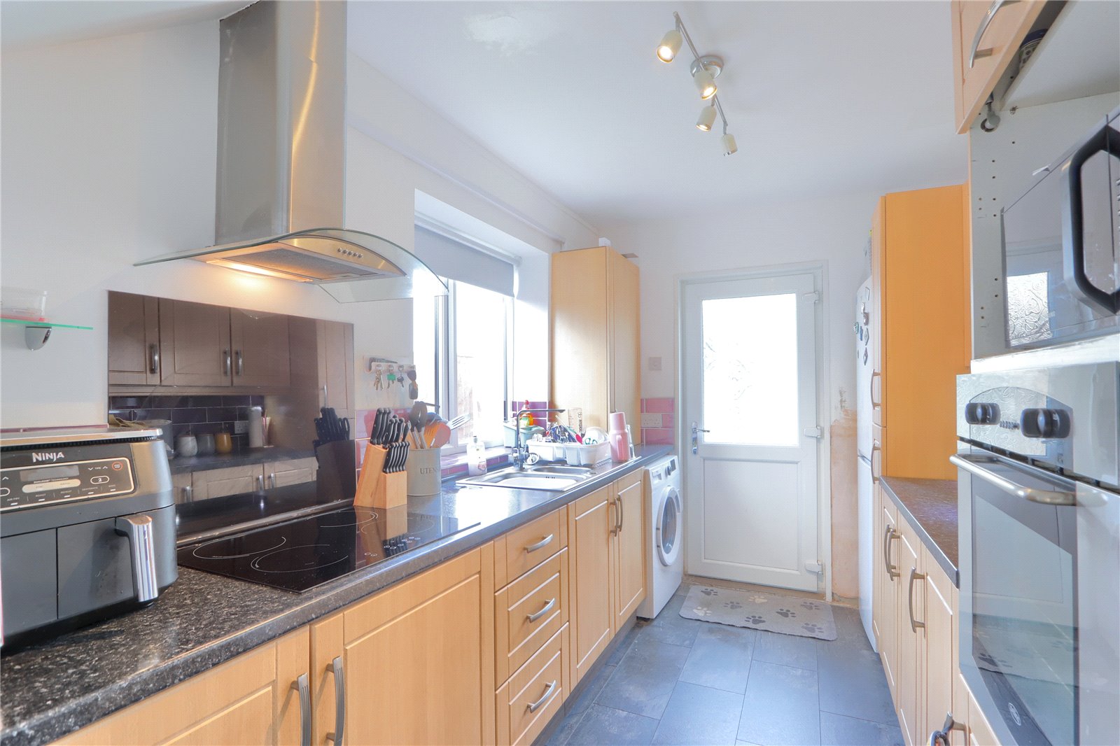 3 bed house for sale in Kettleness Avenue, Redcar  - Property Image 4