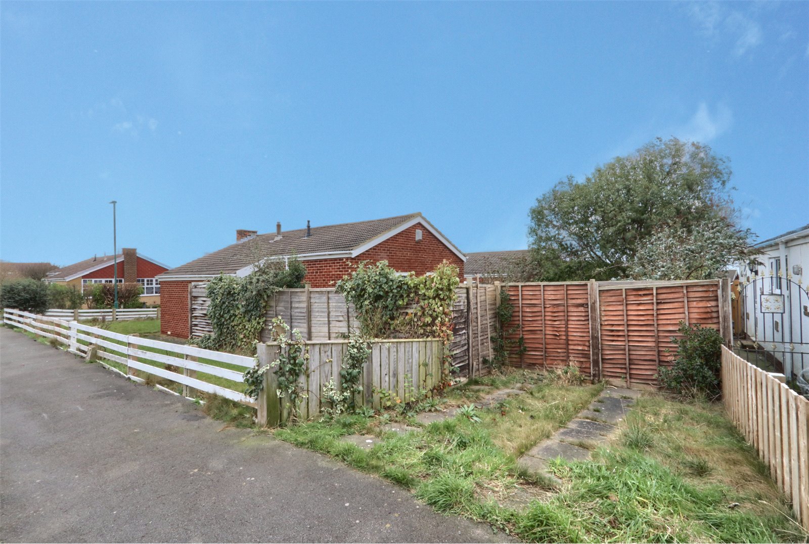 3 bed bungalow for sale in Preswick Close, New Marske  - Property Image 2