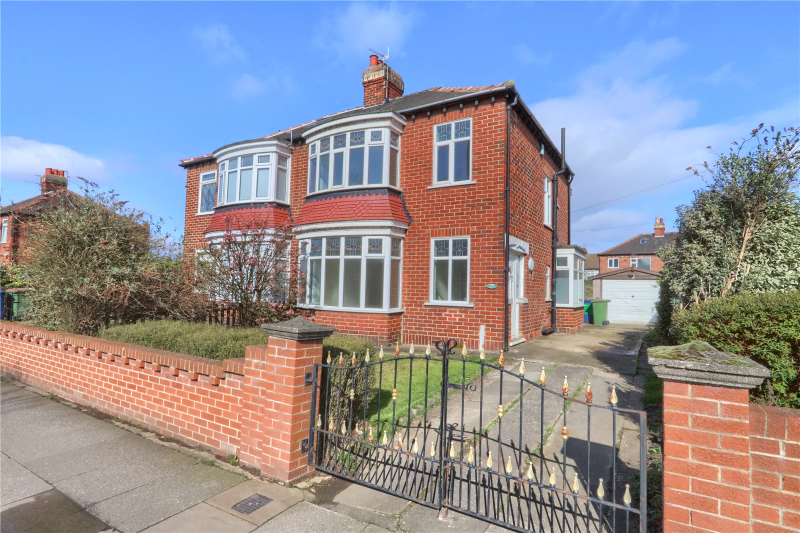 3 bed house for sale in Corporation Road, Redcar - Property Image 1