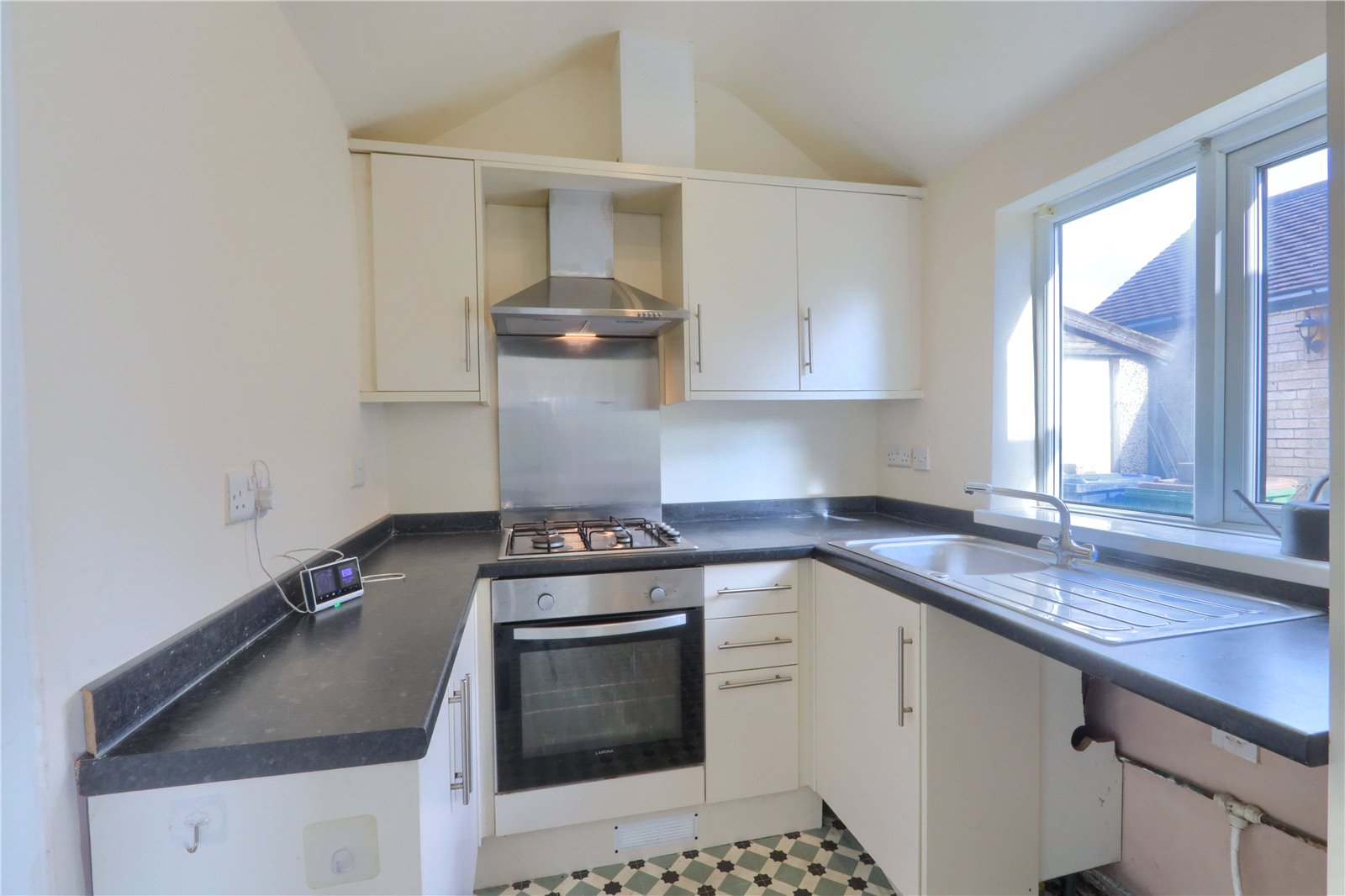3 bed house for sale in Corporation Road, Redcar  - Property Image 6