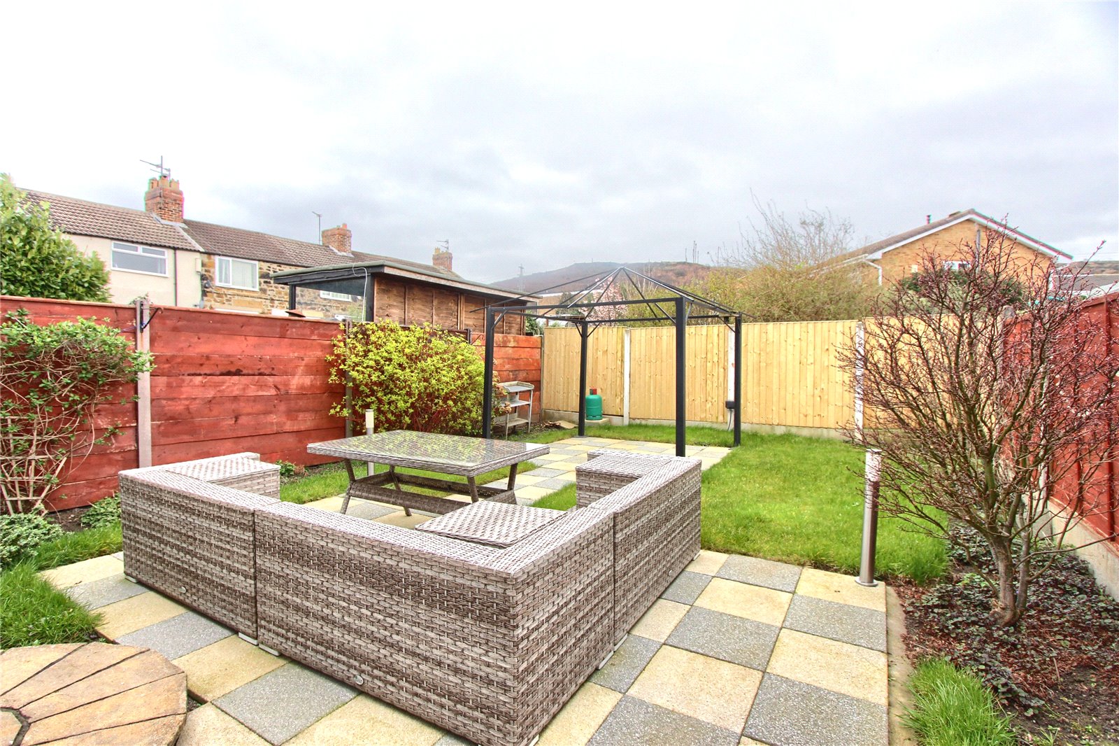 2 bed house for sale  - Property Image 12