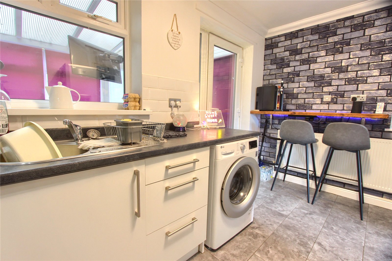 2 bed house for sale  - Property Image 7
