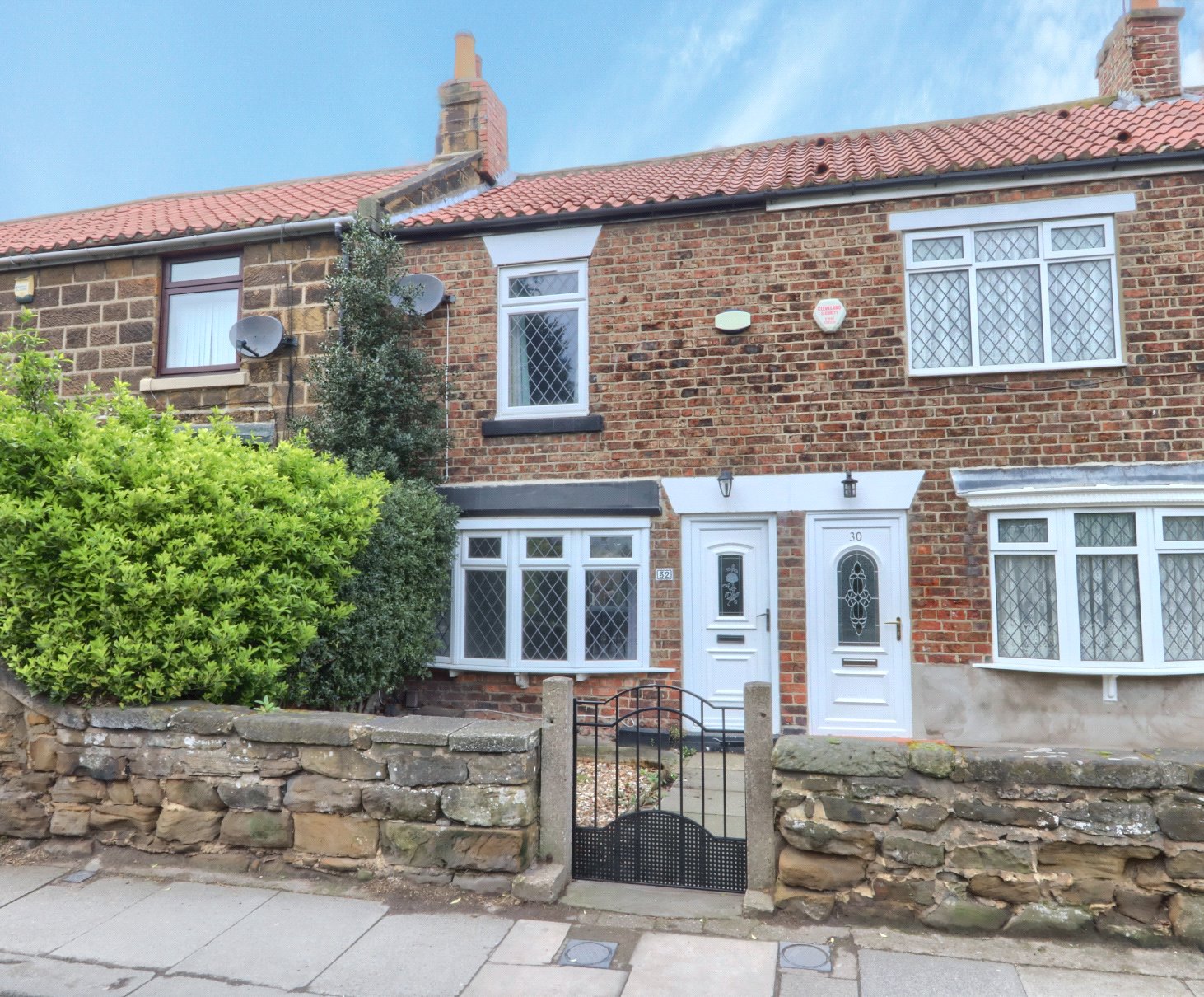 2 bed house for sale in High Street, Normanby 1