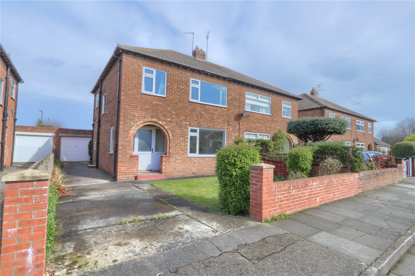 3 bed house for sale in Goodwood Road, Redcar 1
