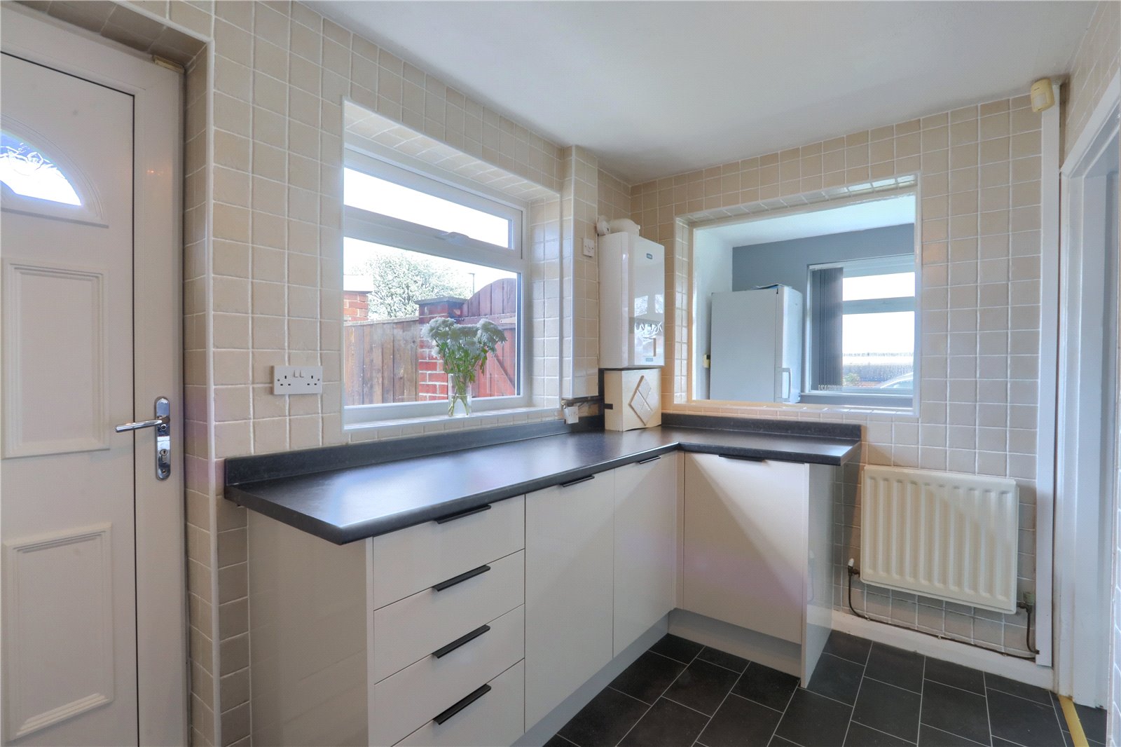 2 bed bungalow for sale in Kenilworth Way, Redcar  - Property Image 5