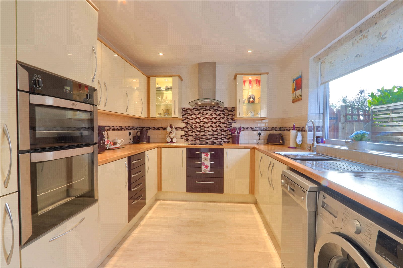 2 bed detached bungalow for sale in Gilling Way, Redcar  - Property Image 7