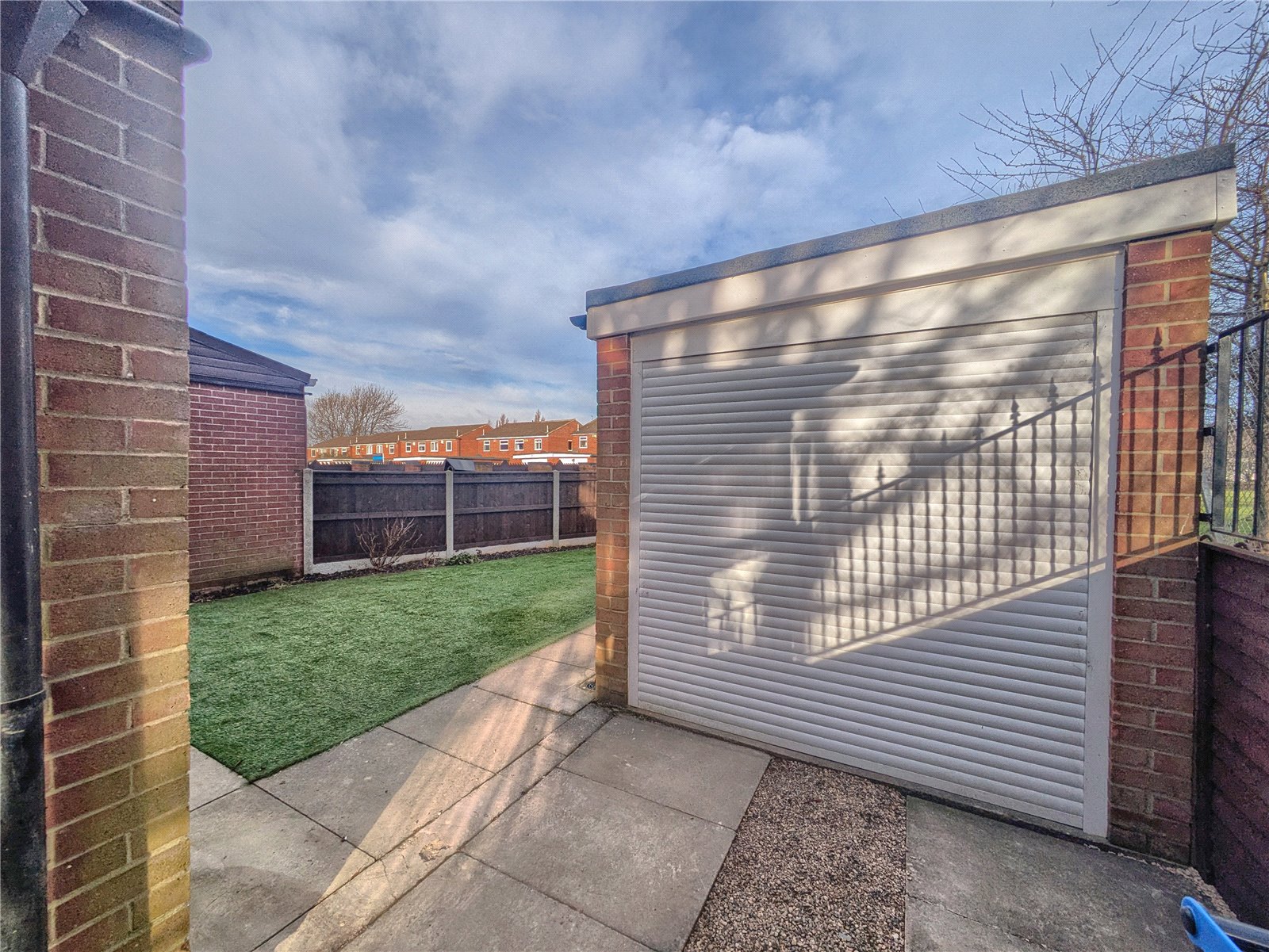 3 bed semi-detached house to rent  - Property Image 13