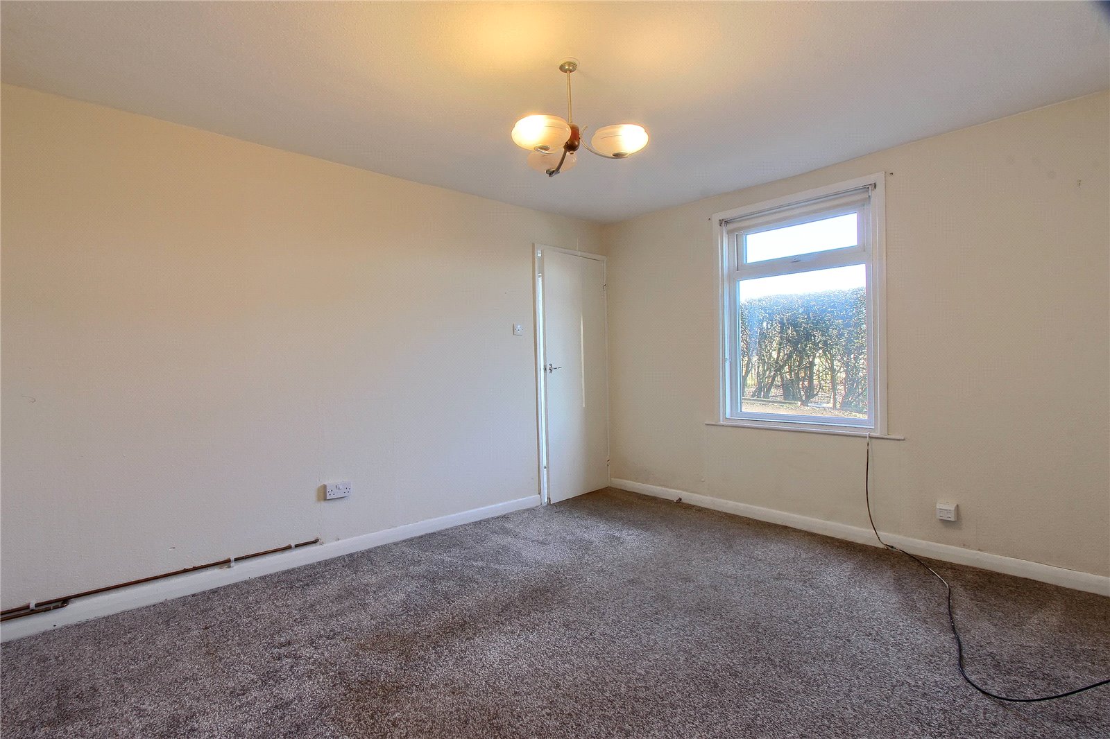 2 bed end of terrace house for sale in Main Street, Cayton  - Property Image 4