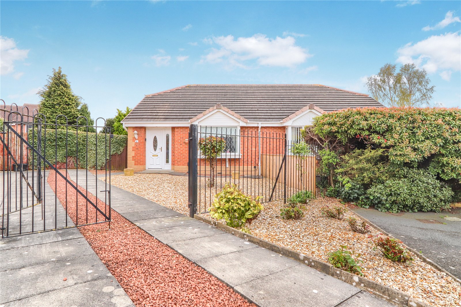 2 bed bungalow for sale in Camellia Crescent, Norton - Property Image 1