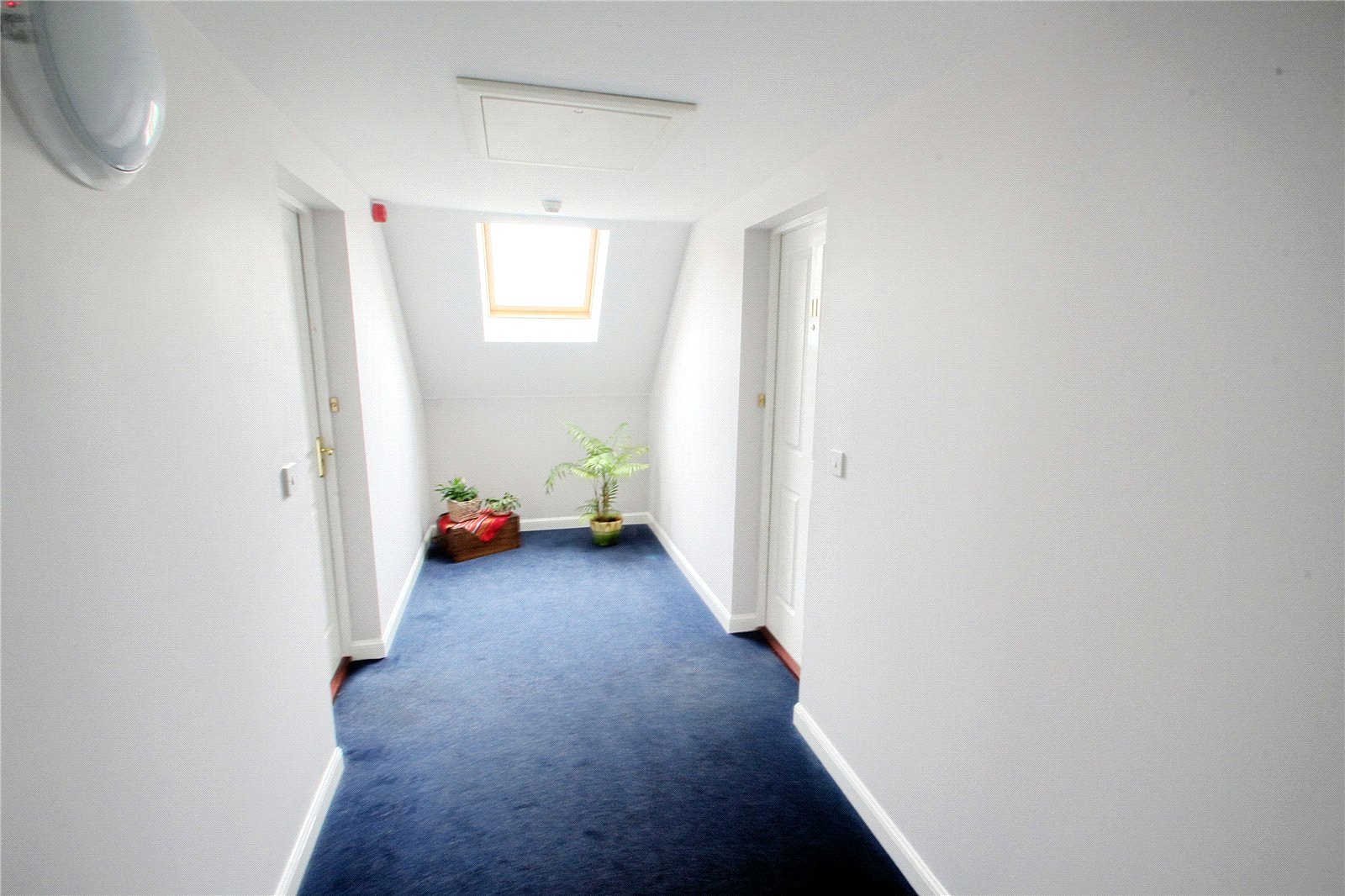1 bed apartment for sale in Christopher House, Blandford Close  - Property Image 13