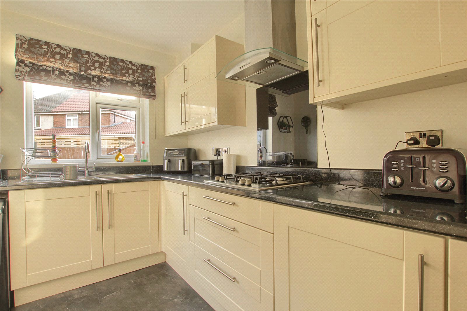 3 bed house for sale in Southfield Crescent, Norton  - Property Image 6