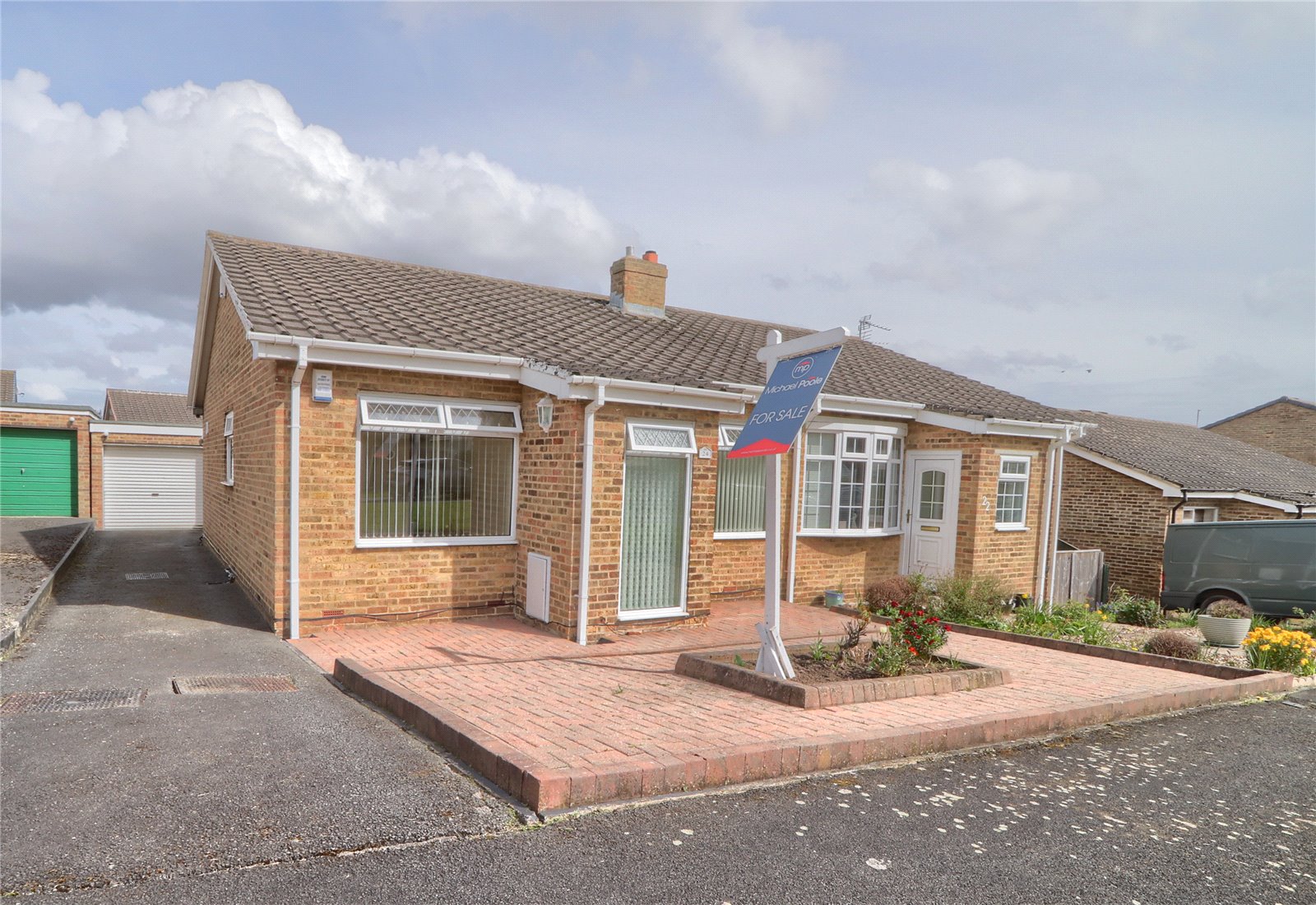 2 bed bungalow for sale in Kempston Way, Norton 1
