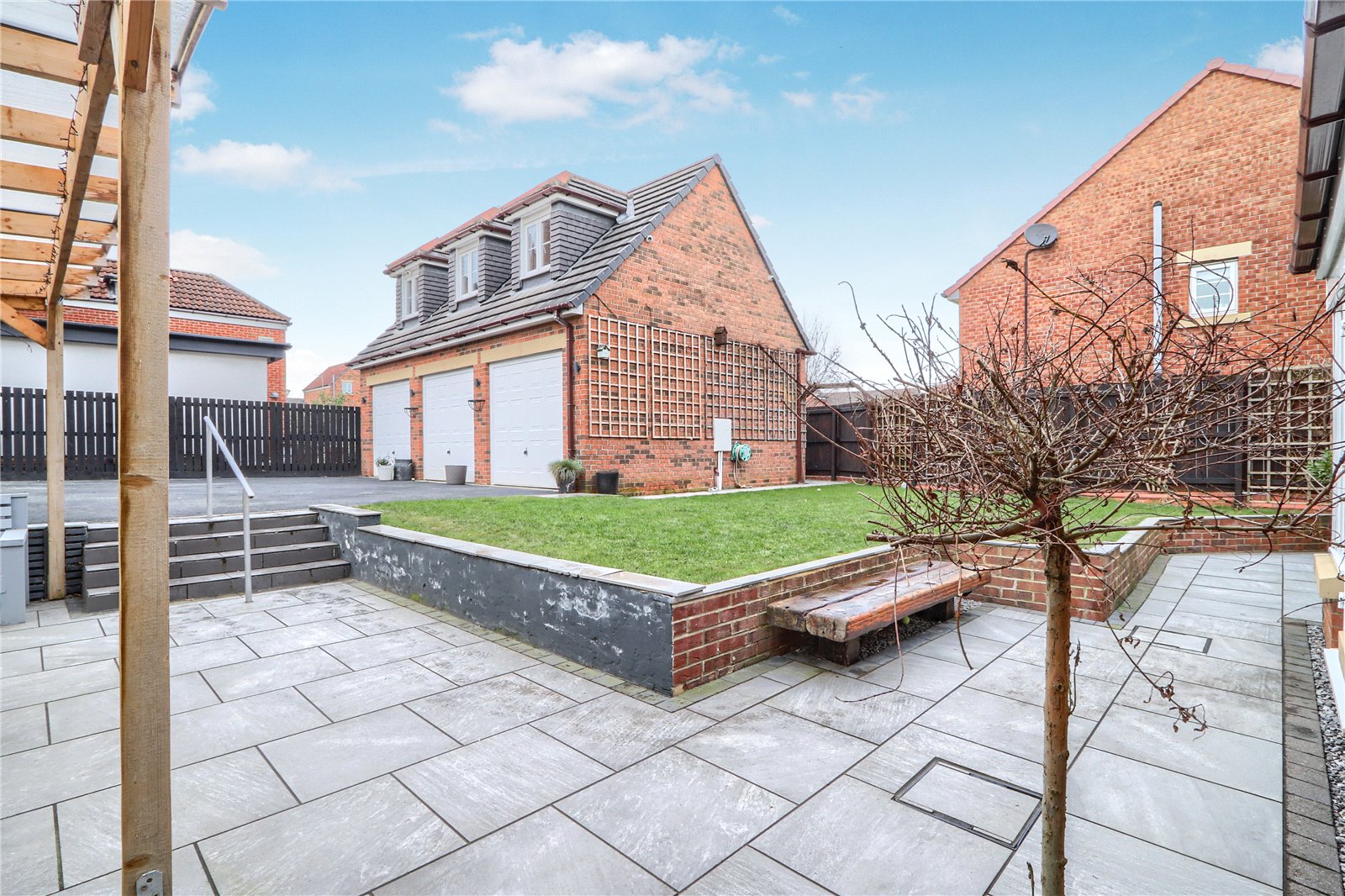5 bed house for sale  - Property Image 10