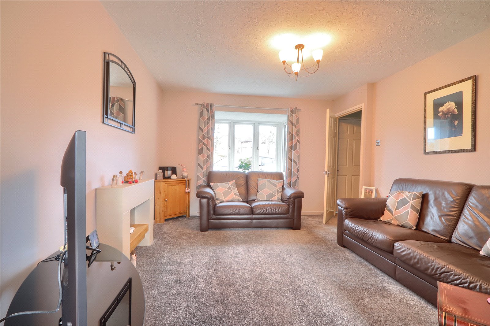 3 bed house for sale in Barford Close, The Glebe  - Property Image 5
