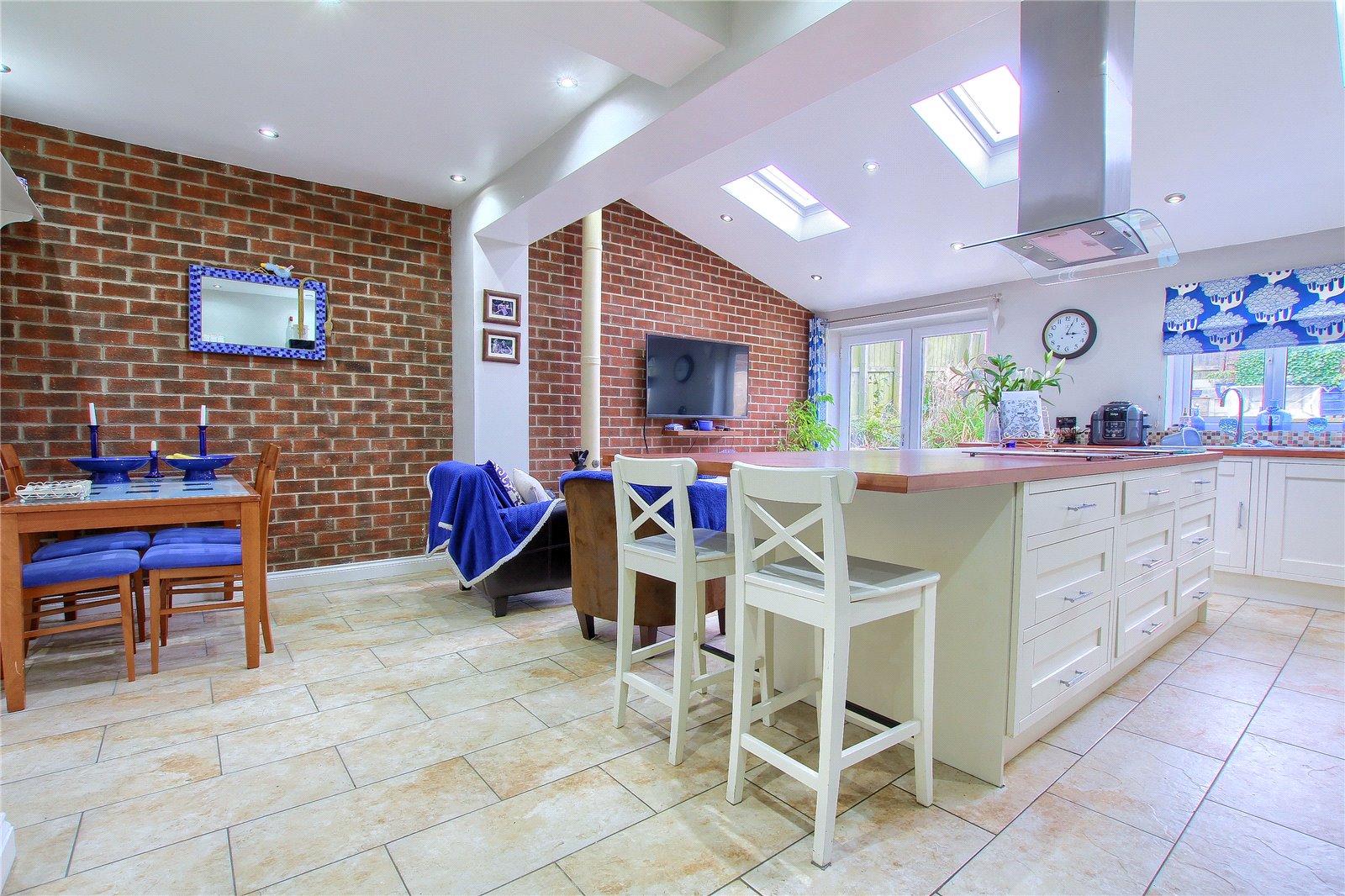 4 bed house for sale in Bromley Road, Hartburn  - Property Image 2