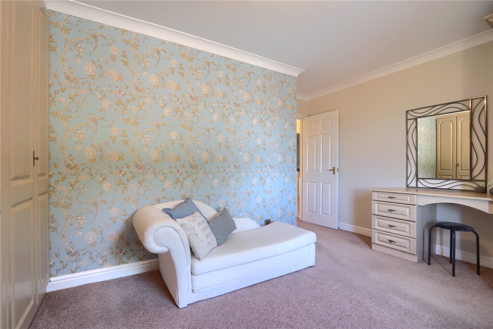 5 bed detached house for sale in Battersby Green, Carlton  - Property Image 19