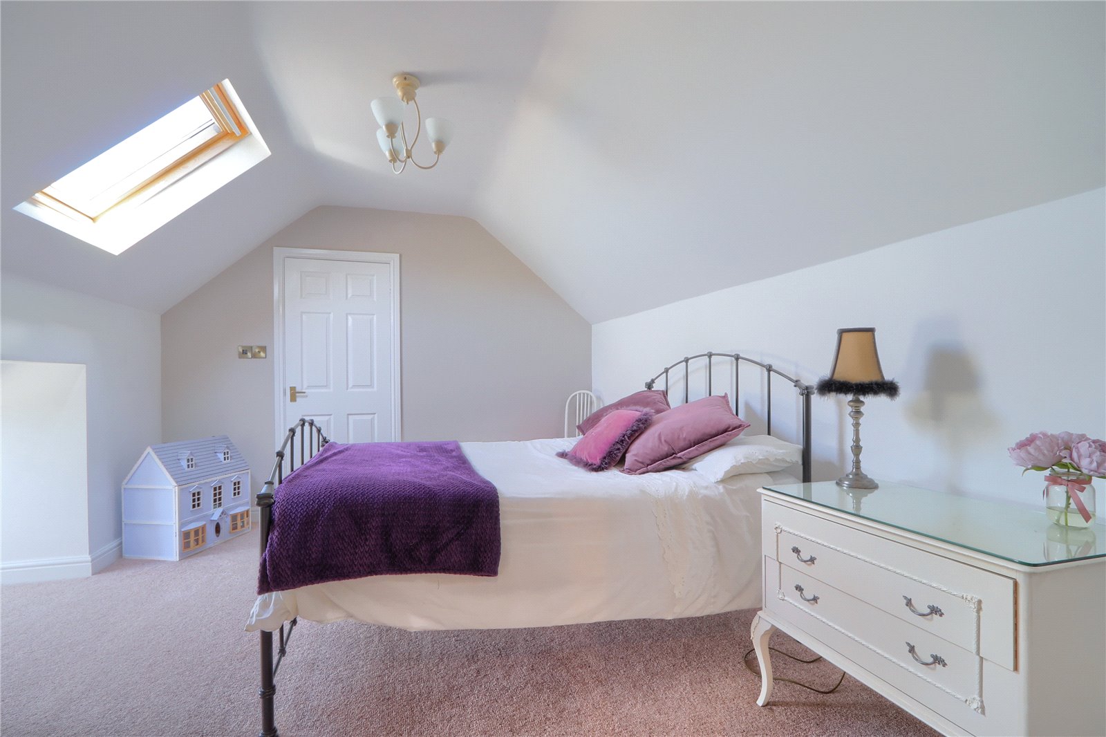 5 bed detached house for sale in Battersby Green, Carlton  - Property Image 26