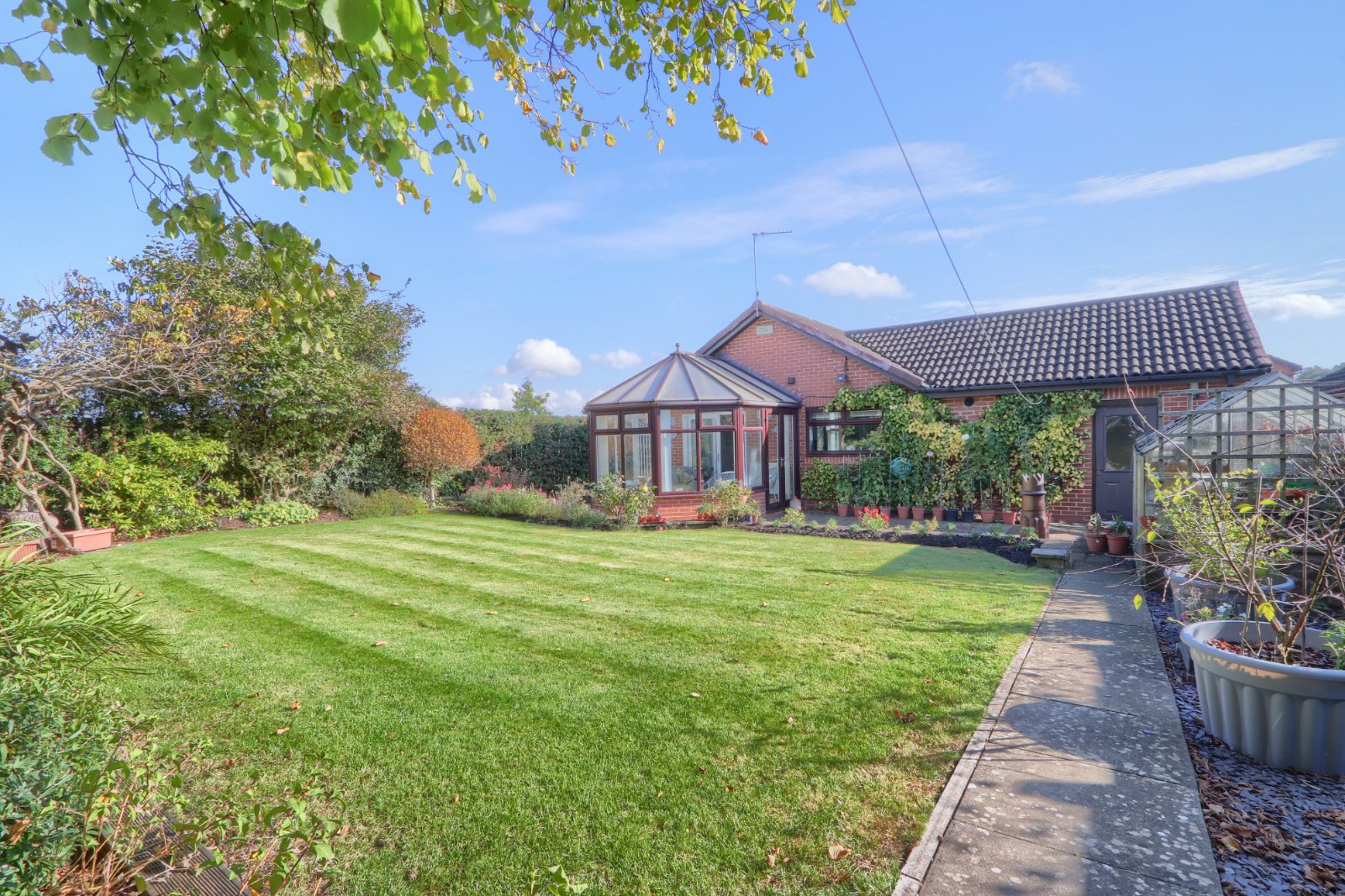 3 bed detached bungalow for sale in Leonard Ropner Drive, Fairfield  - Property Image 7