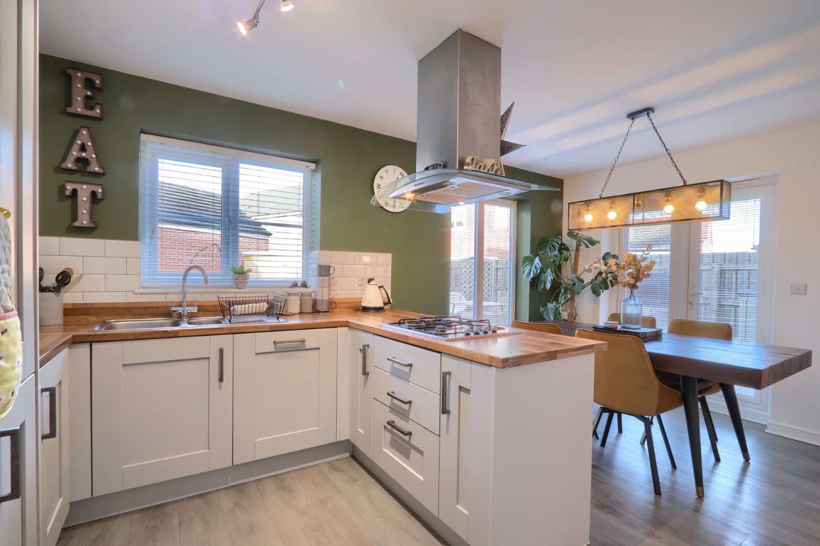 4 bed detached house for sale in Sculptor Crescent, Low Hartburn  - Property Image 5