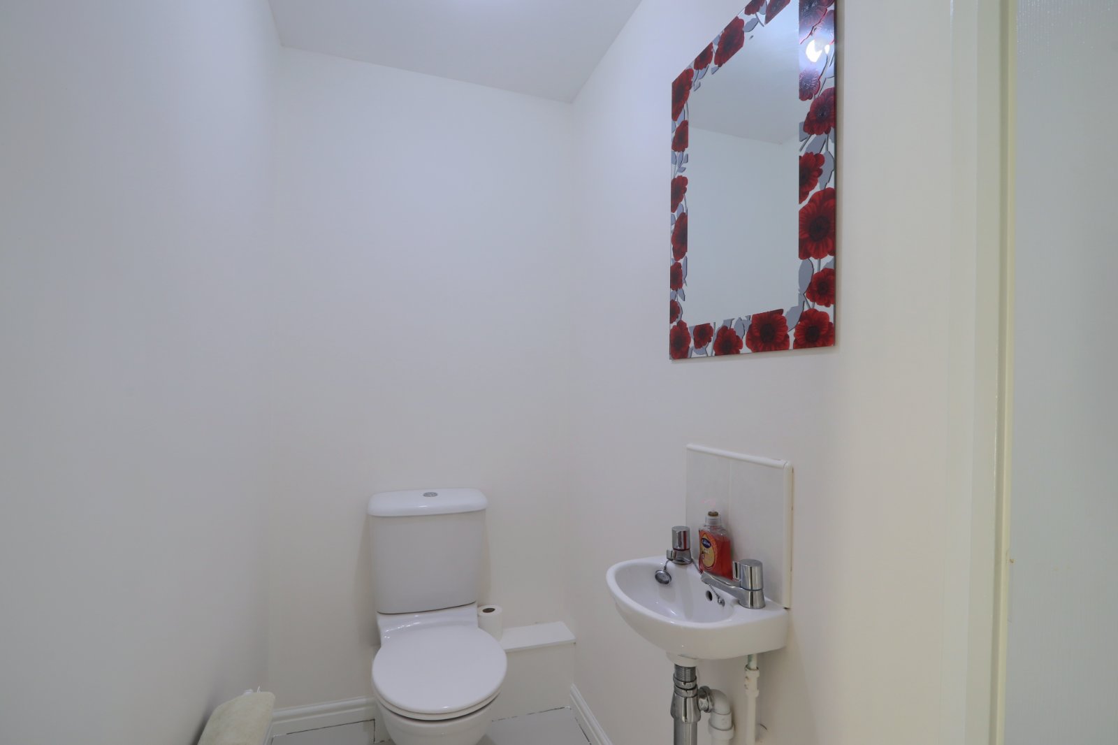 3 bed terraced house for sale in Greatham Avenue, Whitewater Glade  - Property Image 6