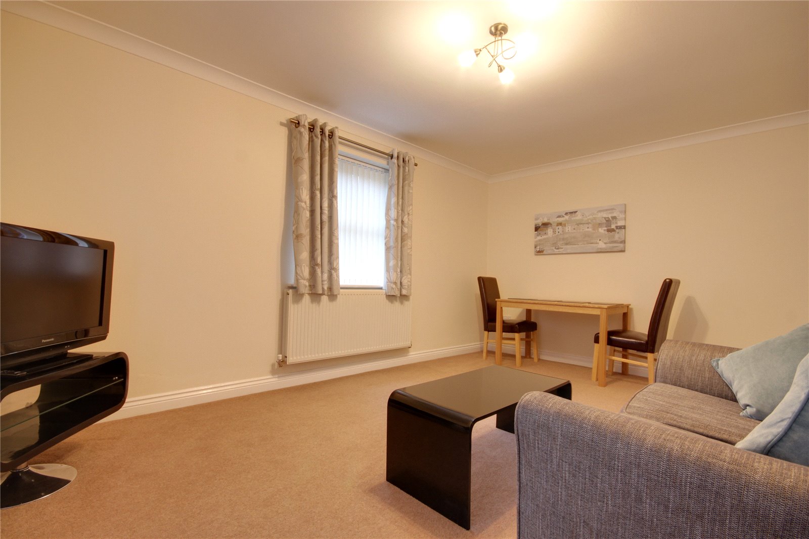 2 bed apartment to rent in Old Station Mews, Eaglescliffe 2