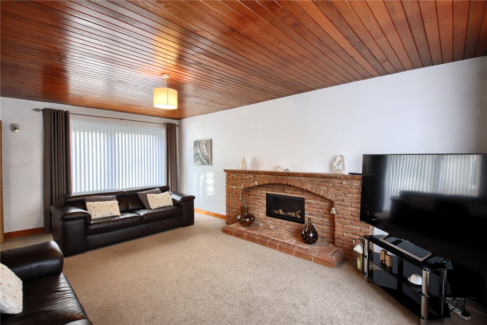 5 bed detached house for sale in Valley Drive, Yarm  - Property Image 4