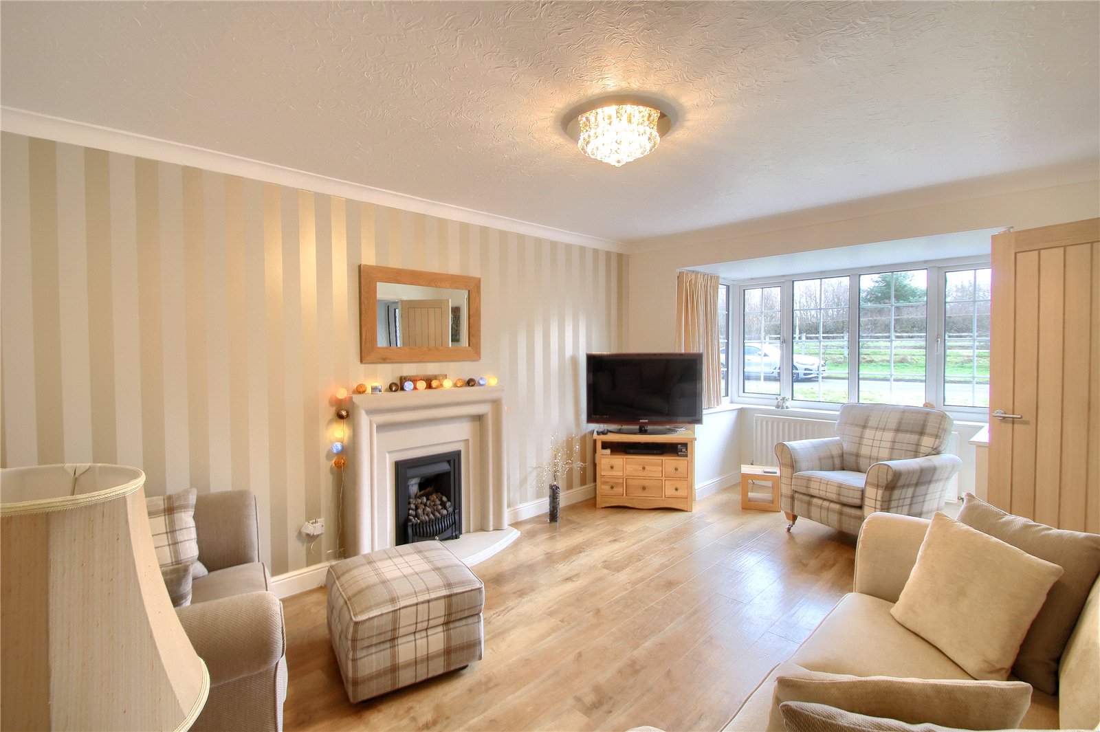 4 bed house for sale in Carpenter Close, Yarm  - Property Image 5