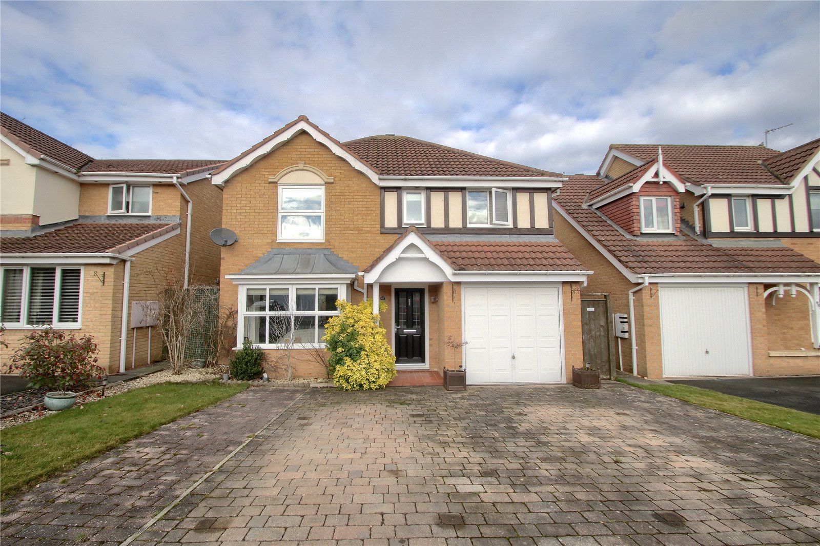 4 bed house for sale in Chaldron Way, Eaglescliffe - Property Image 1