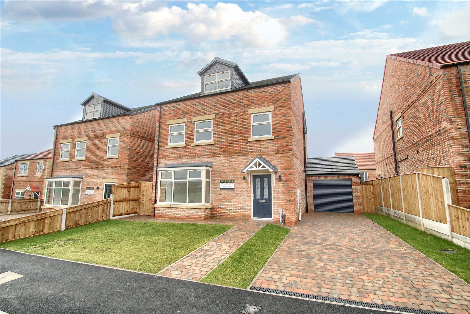 5 bed house for sale in The Ridings, Eaglescliffe  - Property Image 1