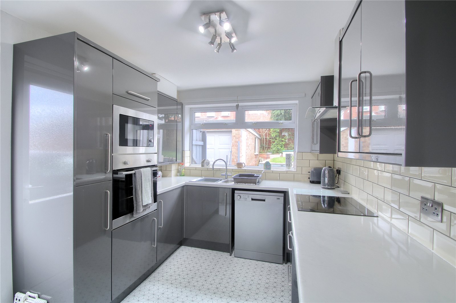 3 bed house for sale in Leicester Way, Eaglescliffe 1