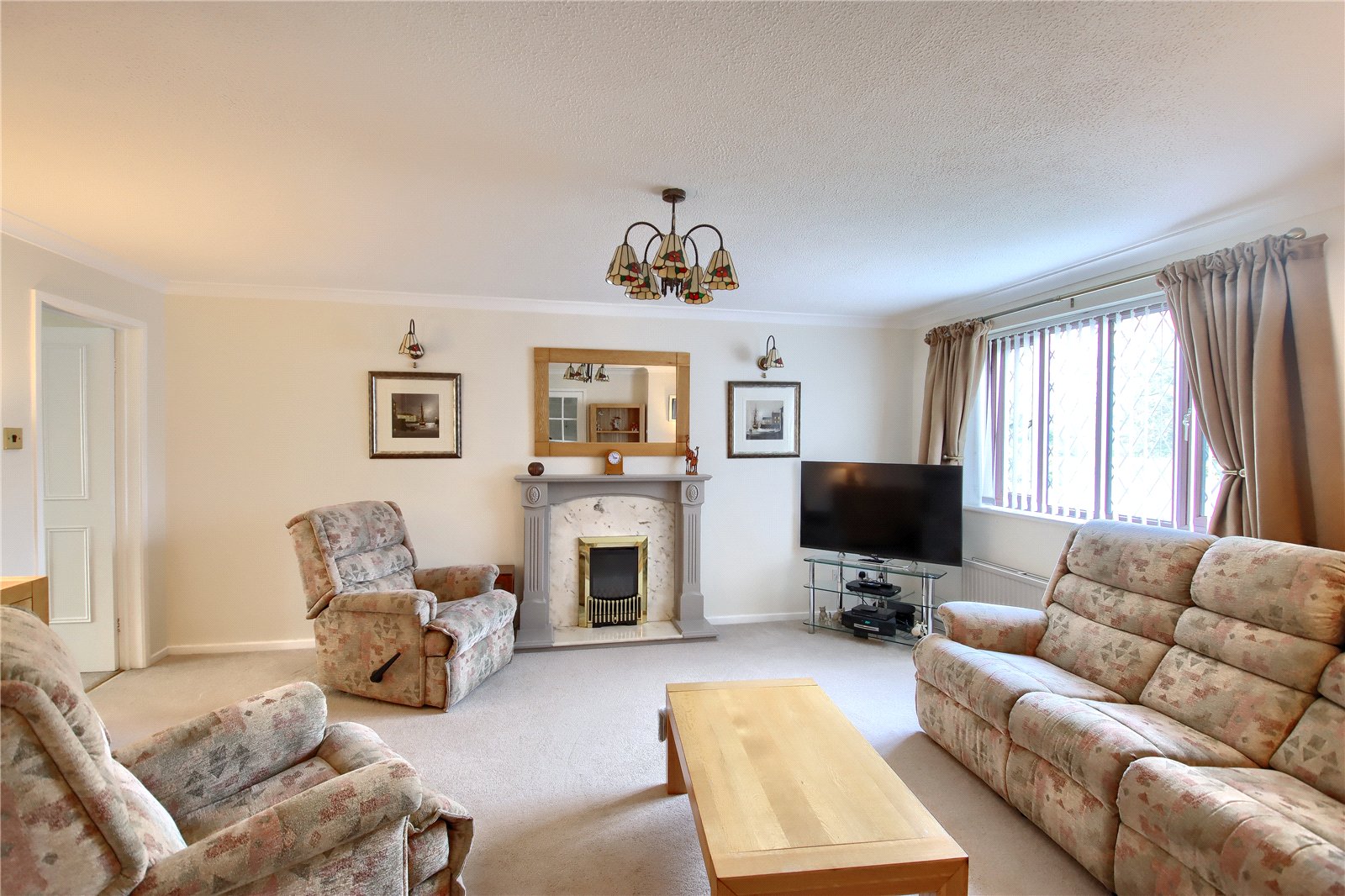 4 bed detached house for sale  - Property Image 4