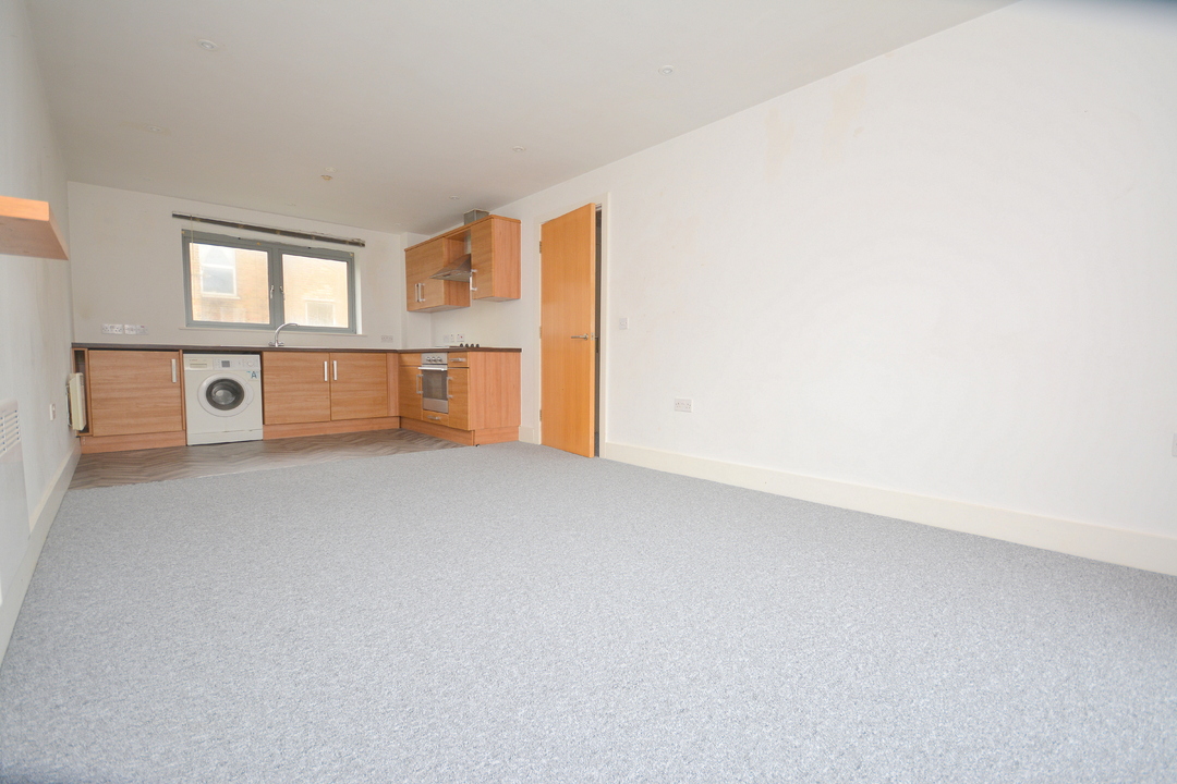 1 bed apartment to rent in Sea Court, Margate  - Property Image 2